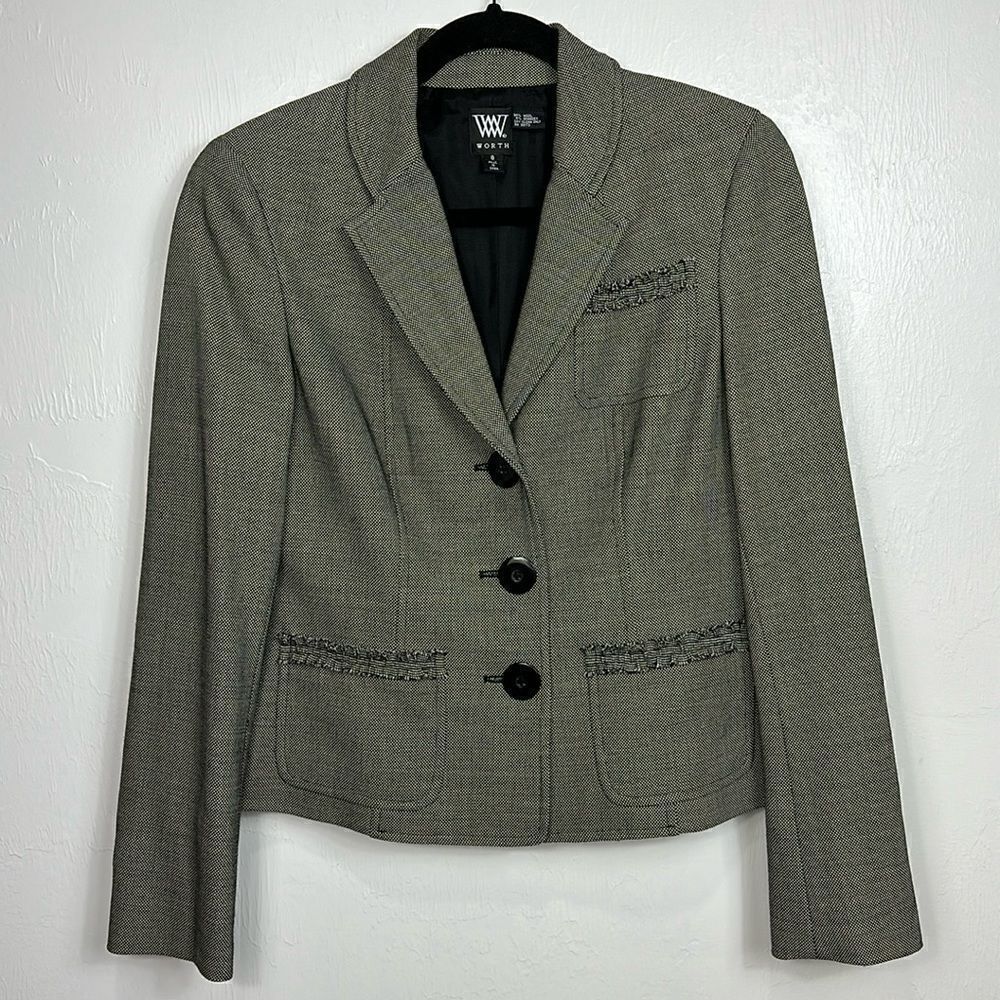 Worth Gray Wool Blend Fitted Three Button Closure Blazer Jacket Size 8